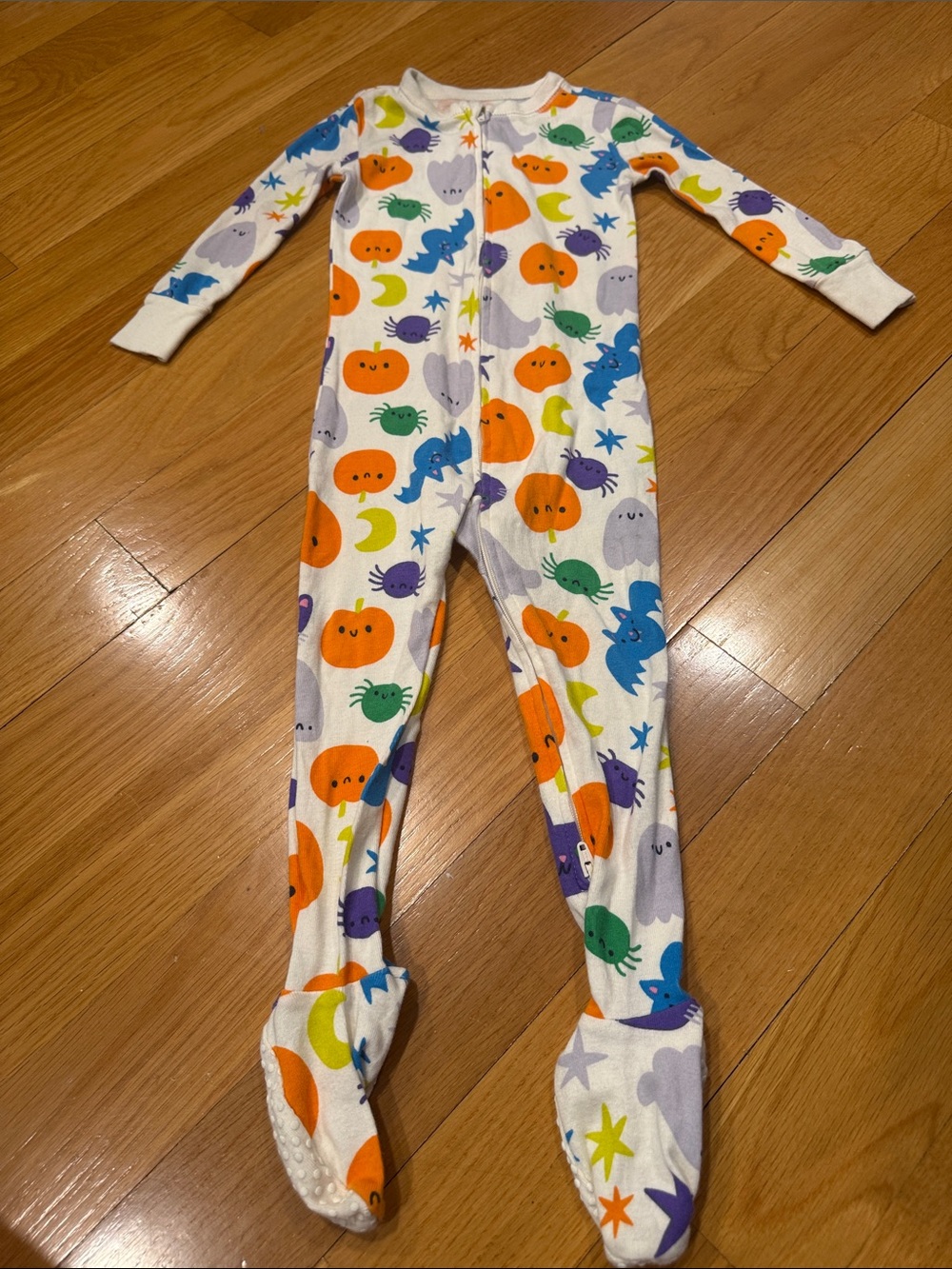 Old navy unisex one piece sleeper size 18-24 .